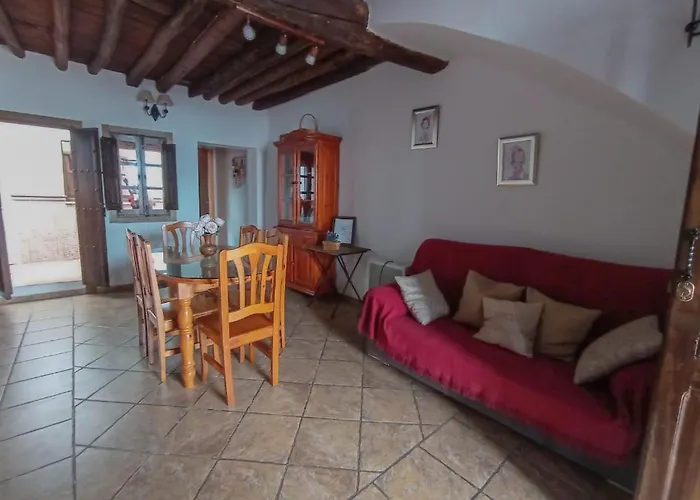 Flores, Disfruta En El Centro De דירה רונדה